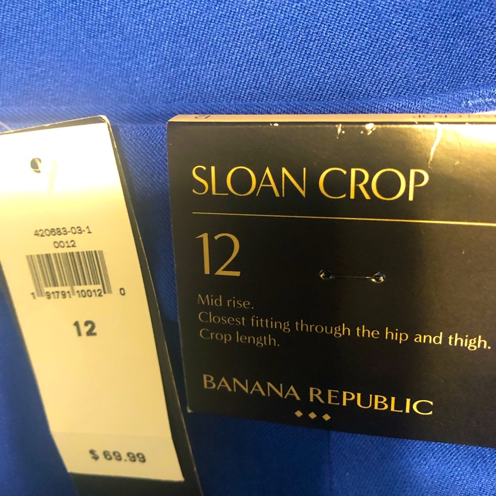 *NWT* Banana Republic Sloan Crop pants size 12 (royal blue)